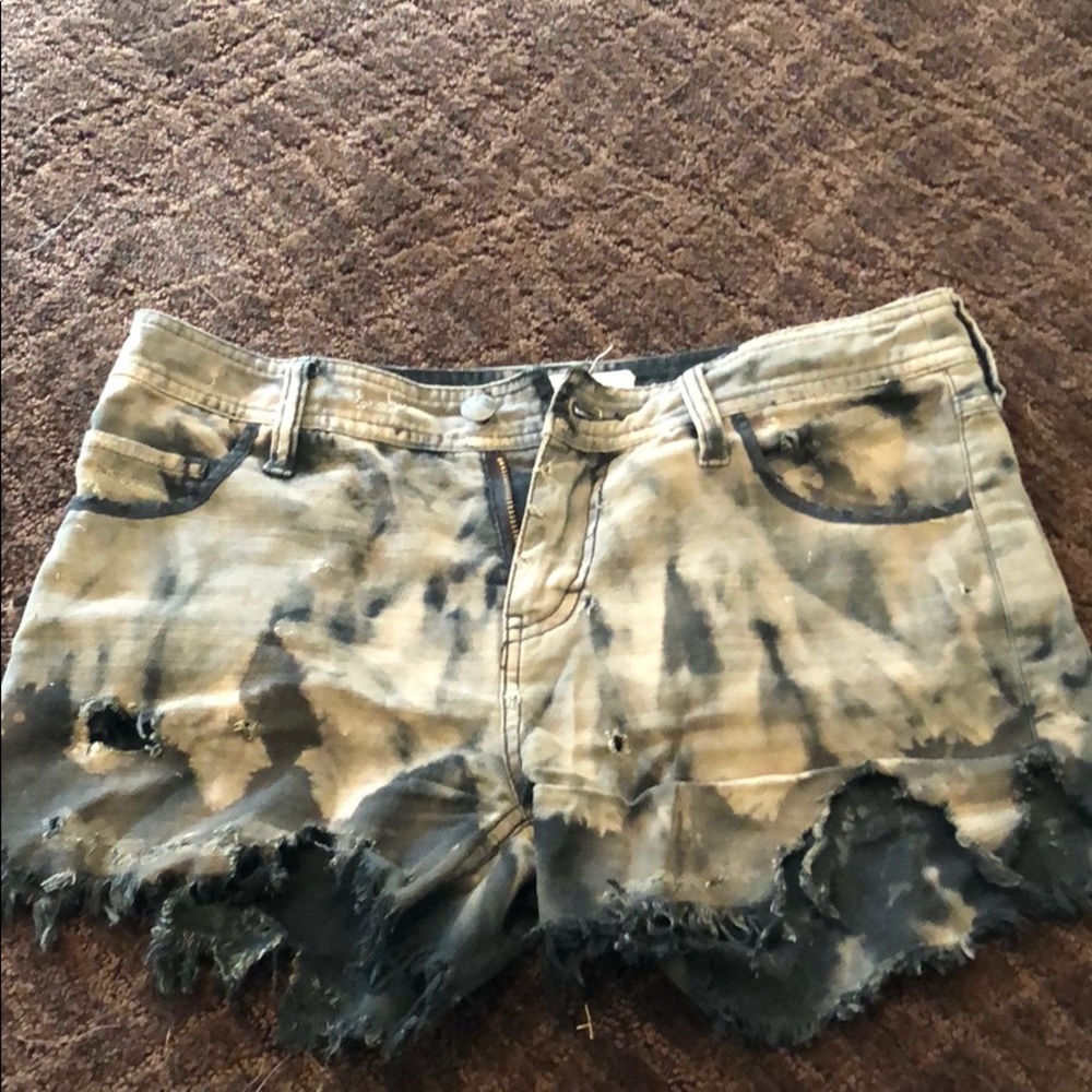 Free People Grey and Black shorts - size 26